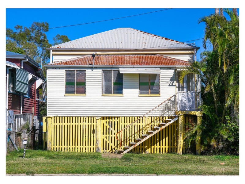 338 East Street, Depot Hill QLD 4700