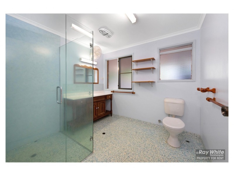 146 Barmoya Road, The Caves QLD 4702