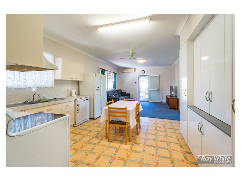 102 Western Street, West Rockhampton QLD 4700