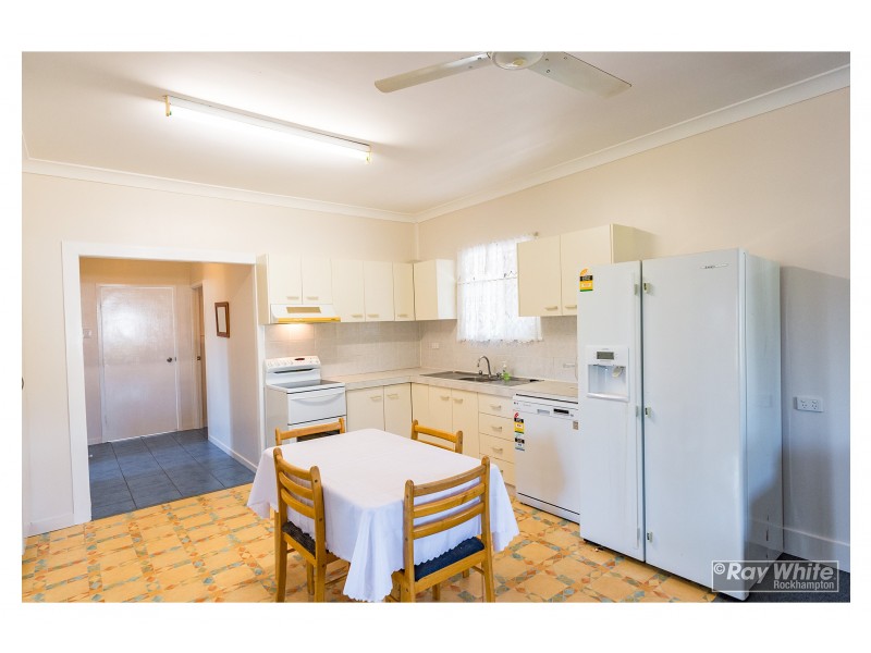 102 Western Street, West Rockhampton QLD 4700