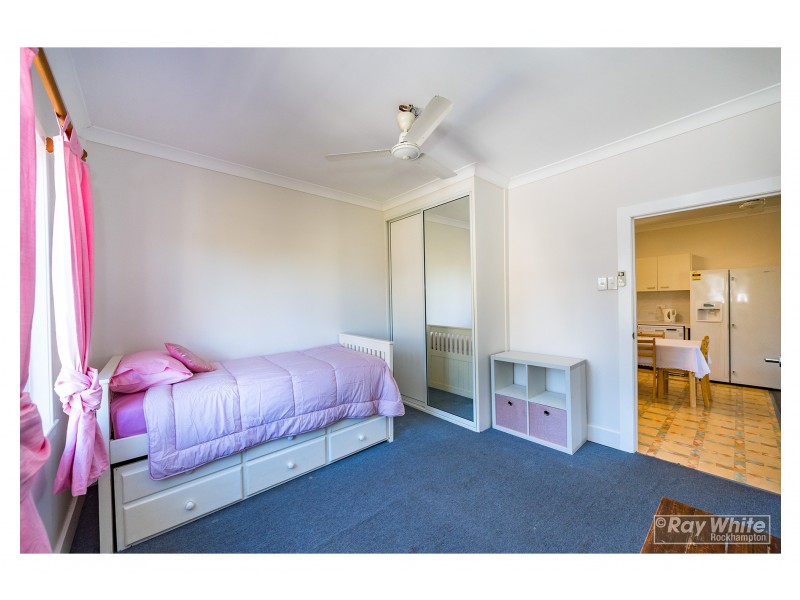 102 Western Street, West Rockhampton QLD 4700