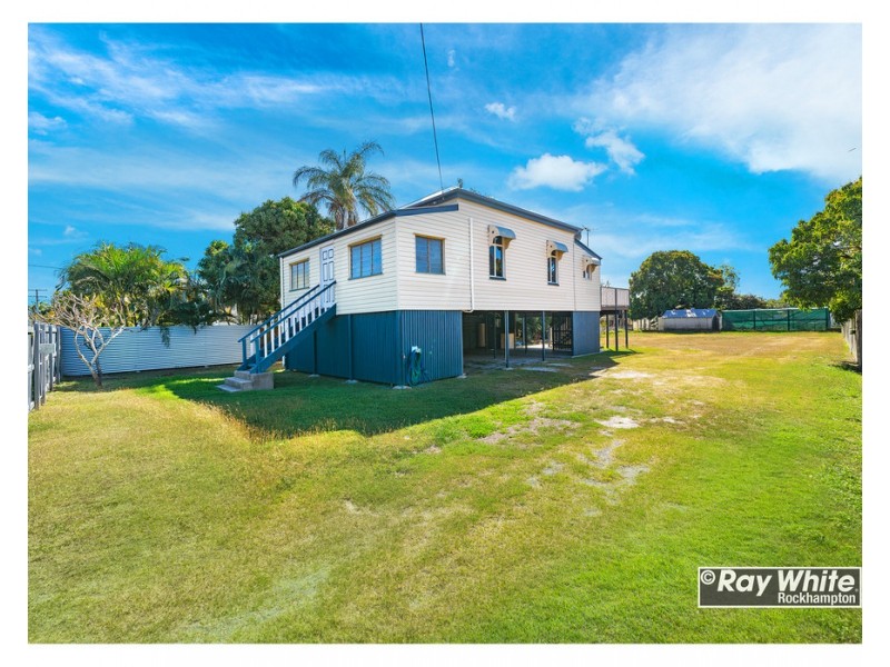 137 Lakes Creek Road, Berserker QLD 4701