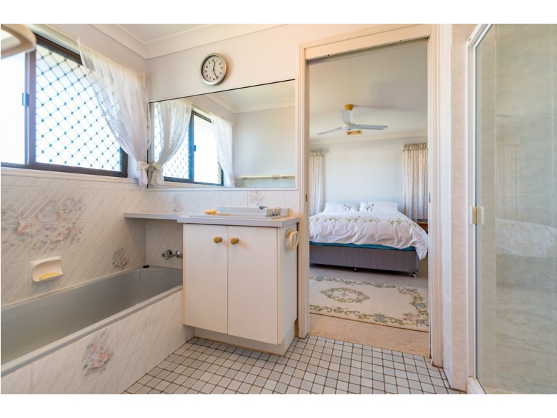 288 Thirkettle Avenue, Frenchville QLD 4701