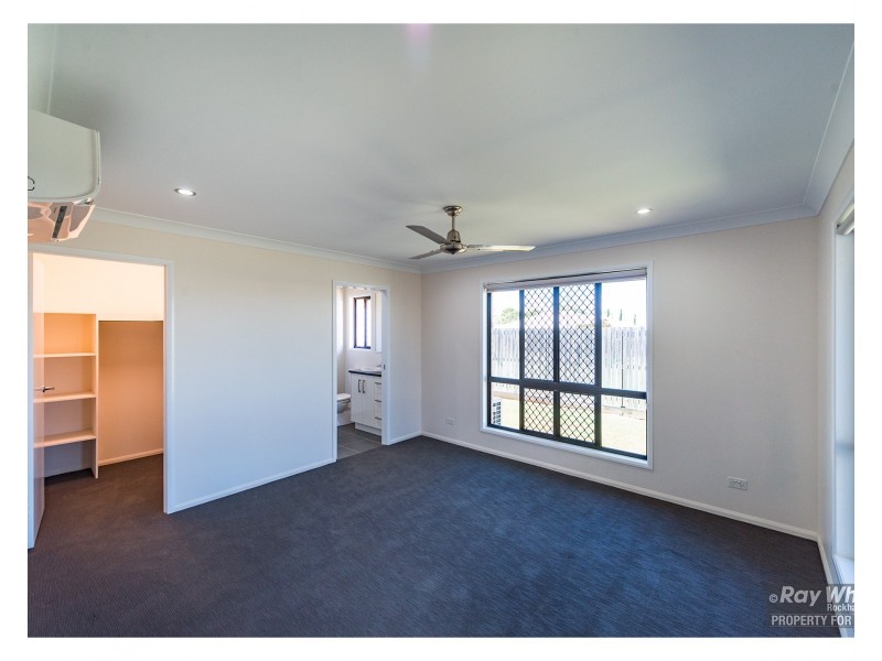 2 Thomas Street, Gracemere QLD 4702