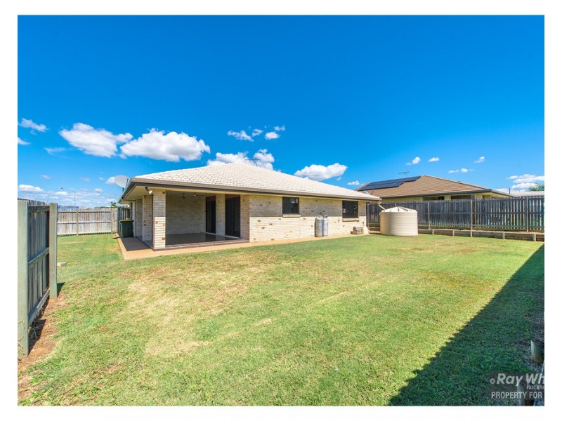 2 Thomas Street, Gracemere QLD 4702