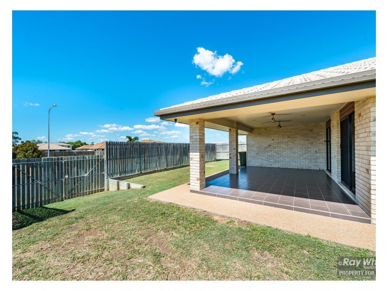 2 Thomas Street, Gracemere QLD 4702