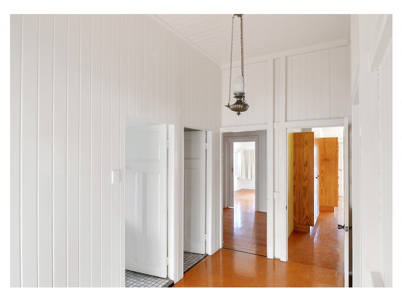 116 Caroline Street, The Range QLD 4700