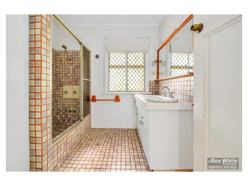 116 Caroline Street, The Range QLD 4700