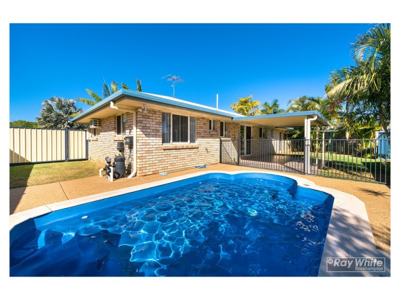 17 Col Crescent, Parkhurst QLD 4702