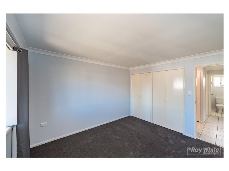 17 Col Crescent, Parkhurst QLD 4702