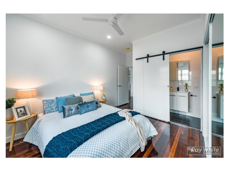 105 Main Street, Park Avenue QLD 4701