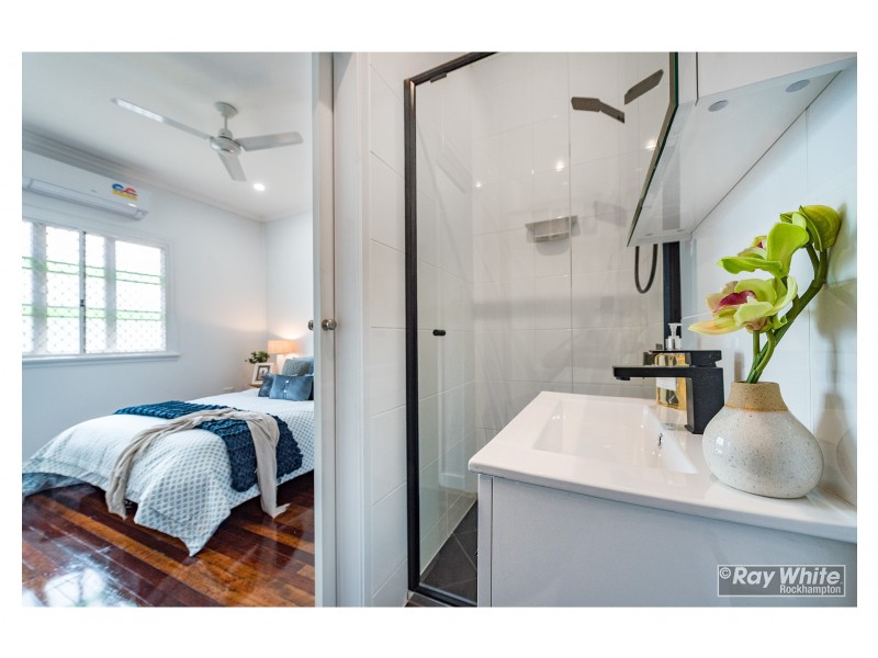 105 Main Street, Park Avenue QLD 4701