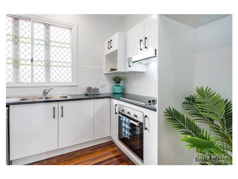 105 Main Street, Park Avenue QLD 4701