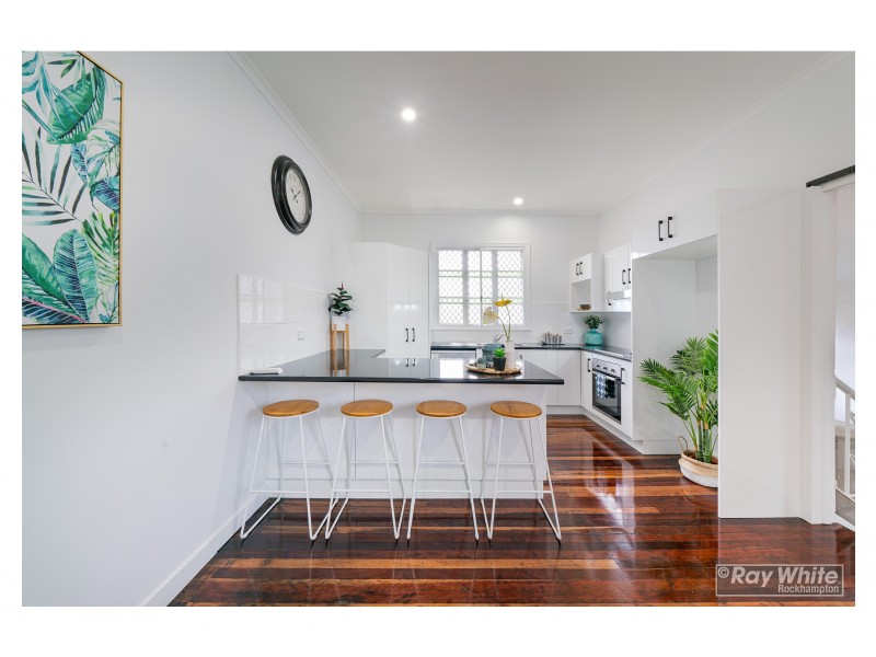 105 Main Street, Park Avenue QLD 4701