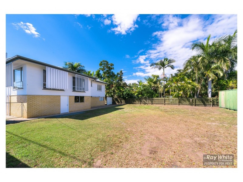 15 Bertram Street, Park Avenue QLD 4701