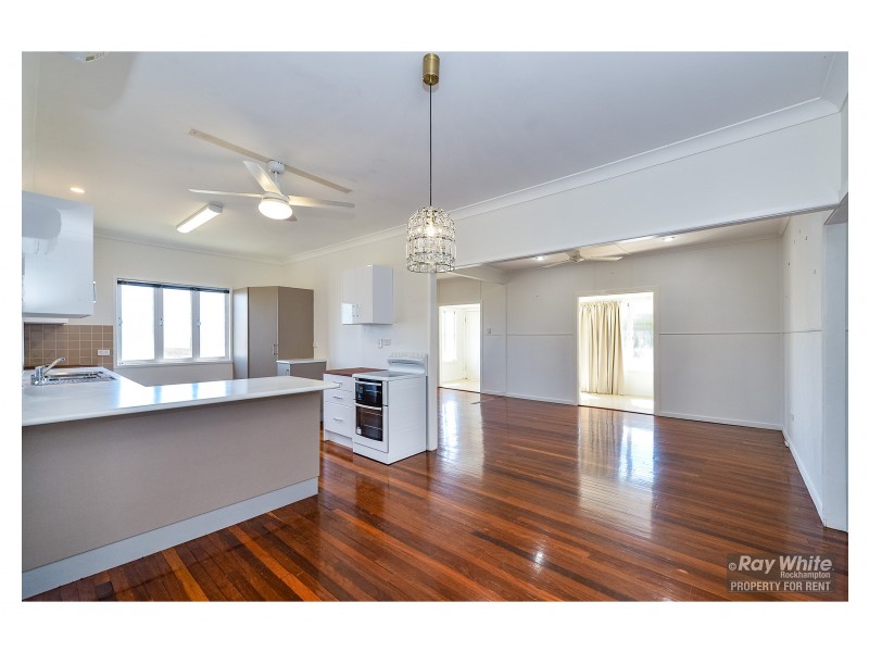 15 Bertram Street, Park Avenue QLD 4701