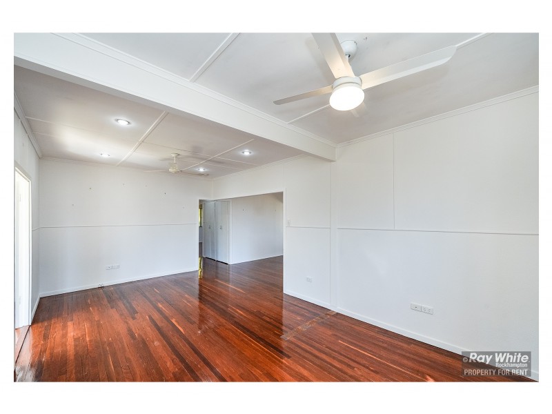 15 Bertram Street, Park Avenue QLD 4701