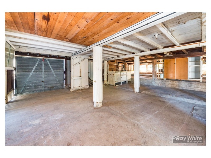 15 Cairns Street, The Range QLD 4700