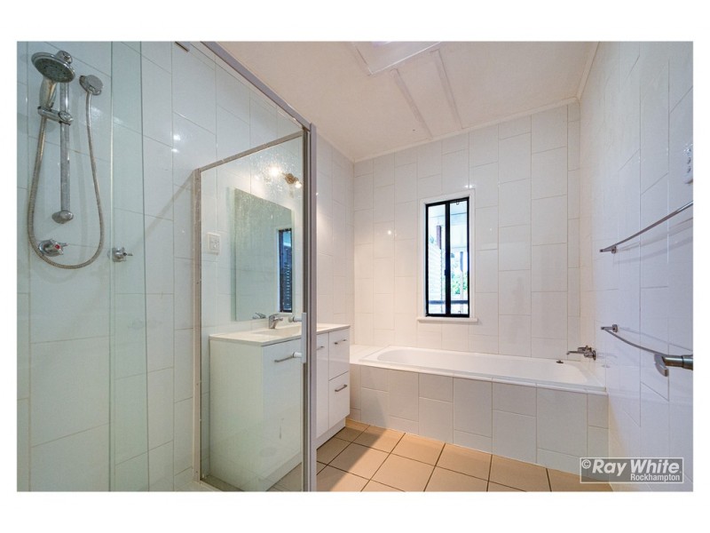 96 Tomkins Street, Berserker QLD 4701