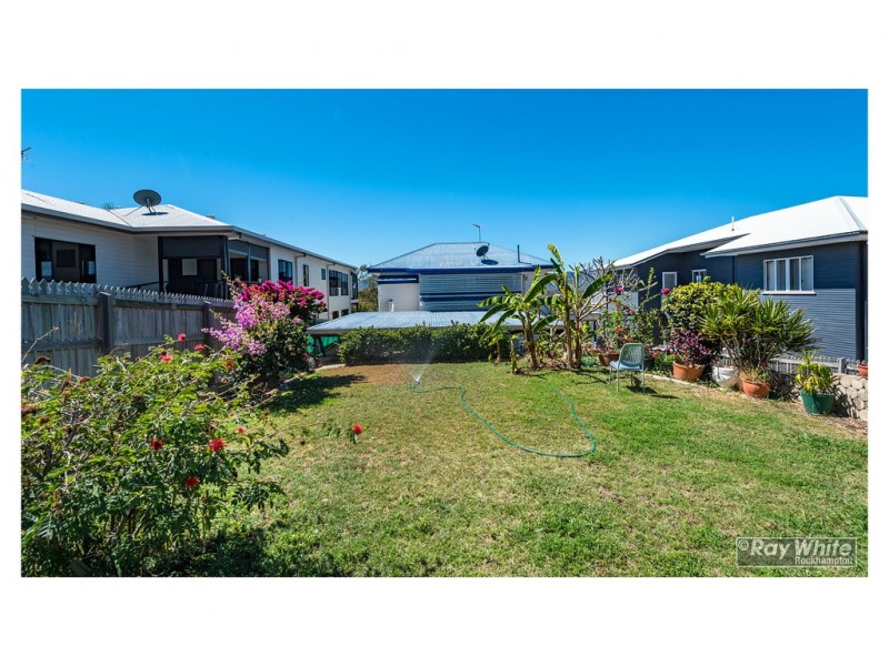 18 Athelstane Street, The Range QLD 4700
