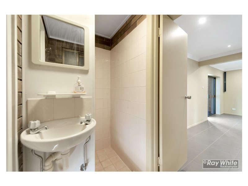 305 Bloxsom  Street, Frenchville QLD 4701