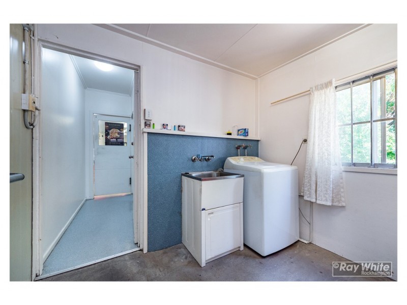 343 Rockonia Road, Koongal QLD 4701