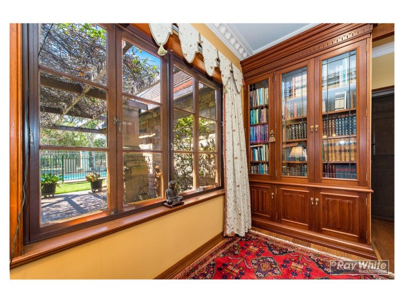217 Middle Road, Gracemere QLD 4702