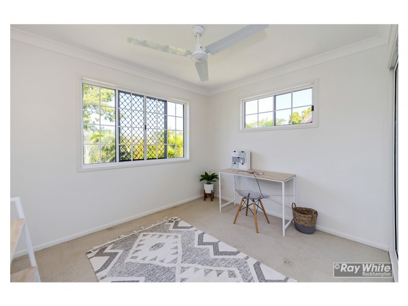 16 Hutcheon Street, Kawana QLD 4701