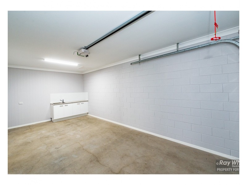 2/36 Church street, Allenstown QLD 4700