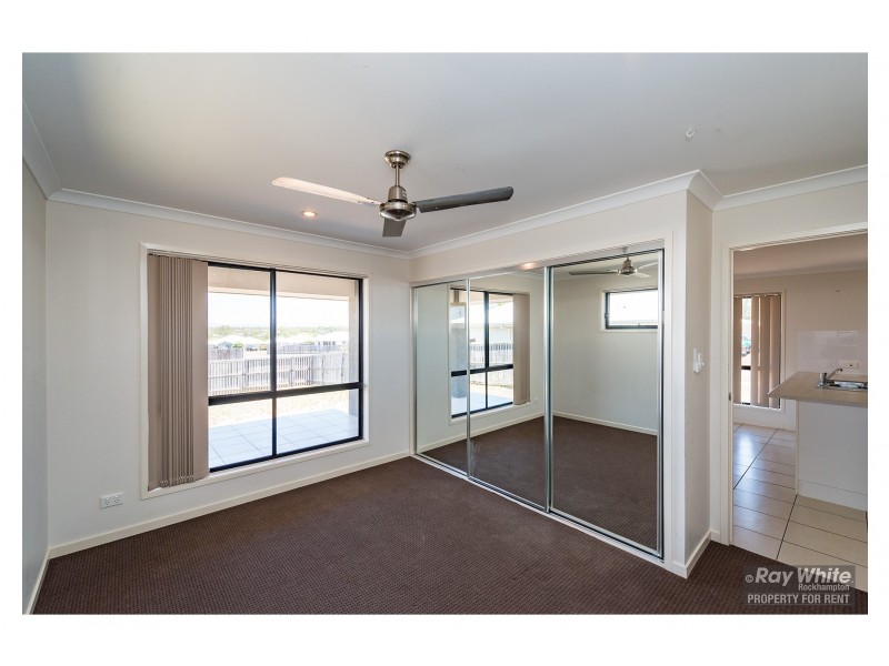 7 Benjamin Drive, Gracemere QLD 4702