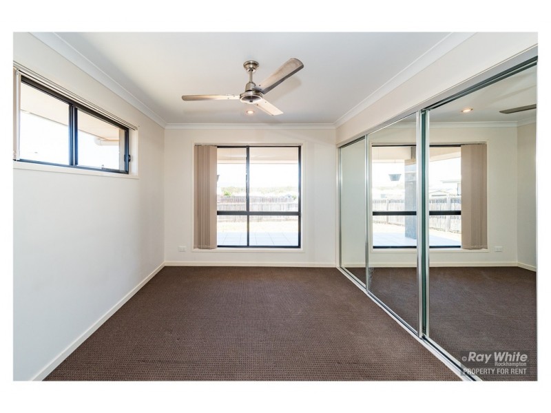 7 Benjamin Drive, Gracemere QLD 4702