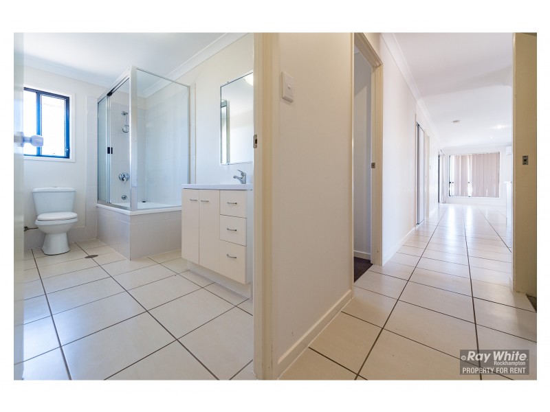 7 Benjamin Drive, Gracemere QLD 4702