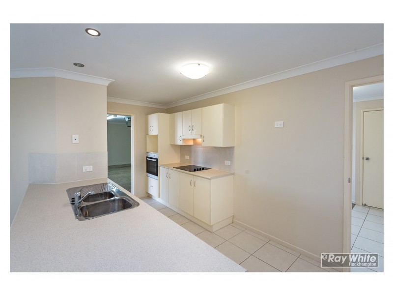 50 Riley Drive, Gracemere QLD 4702