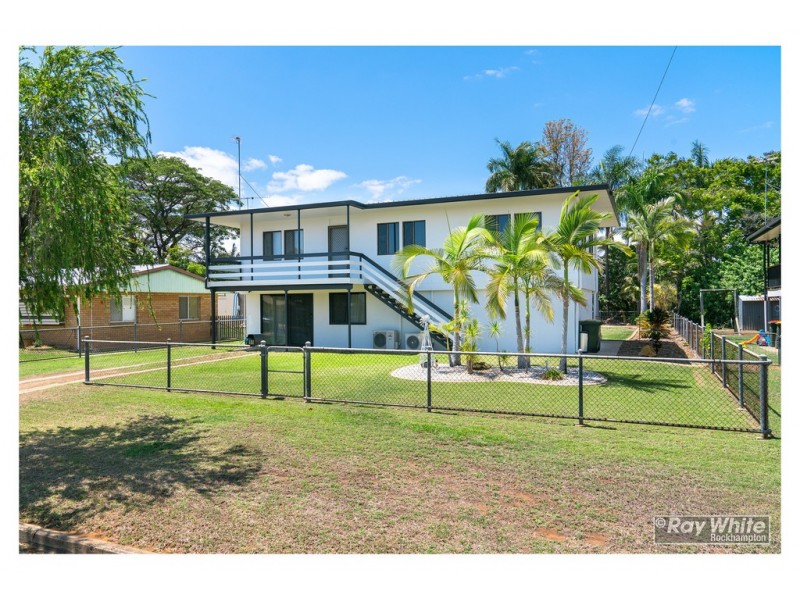 11 Harwood Street, Park Avenue QLD 4701
