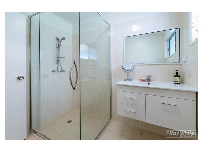 115 Bunya Road, Rockyview QLD 4701