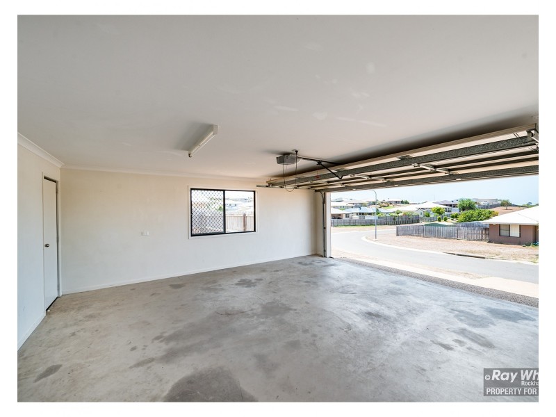 27 Viney Street, Gracemere QLD 4702