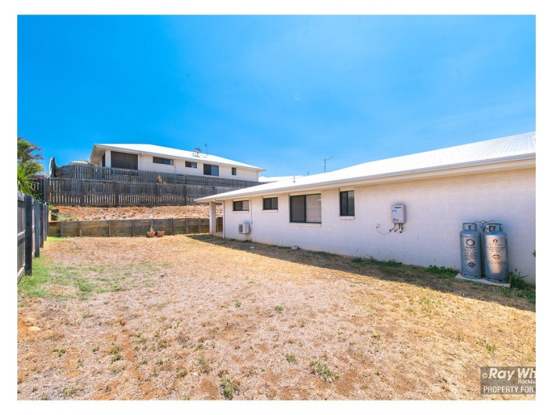 27 Viney Street, Gracemere QLD 4702