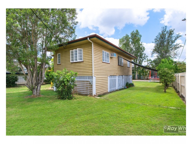 115 Main Street, Park Avenue QLD 4701