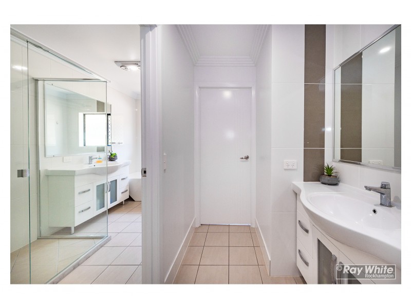 8 Rainbow Court, Frenchville QLD 4701