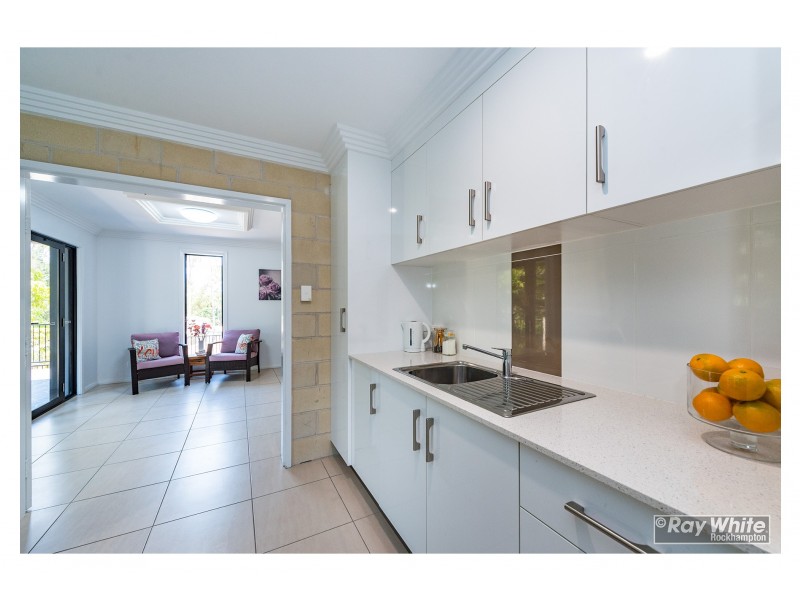 8 Rainbow Court, Frenchville QLD 4701