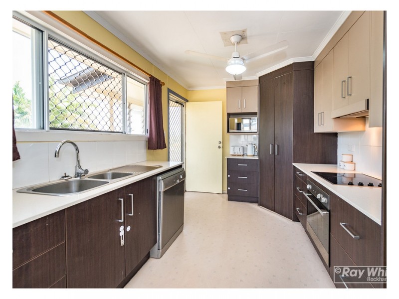 43 Pearson Street, West Rockhampton QLD 4700