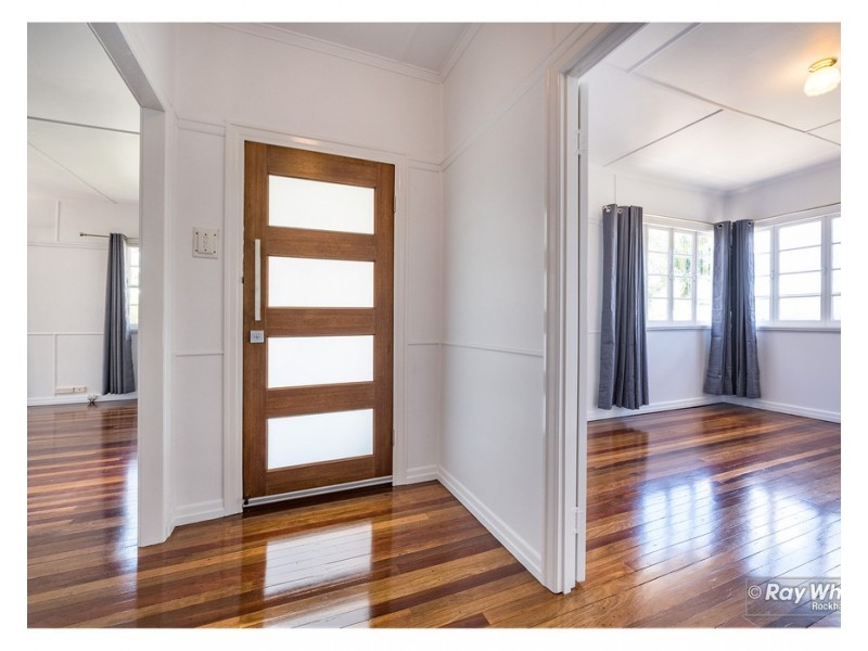 37 Brae Street, The Range QLD 4700