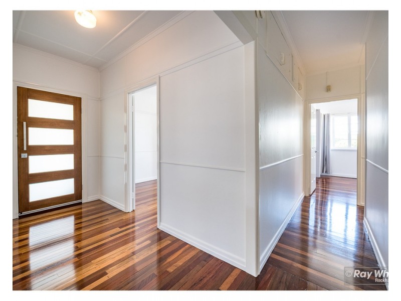 37 Brae Street, The Range QLD 4700
