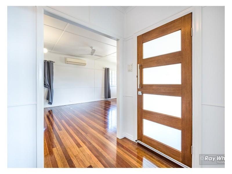 37 Brae Street, The Range QLD 4700