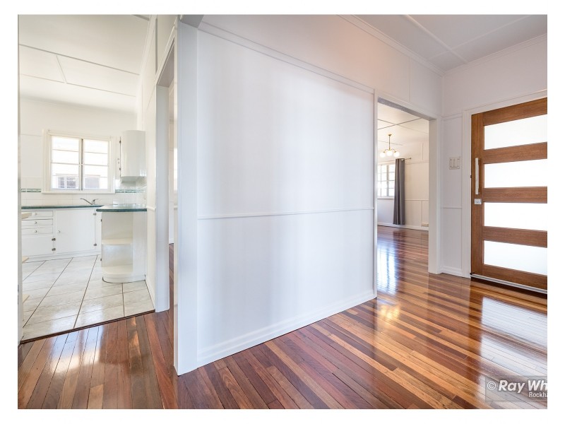 37 Brae Street, The Range QLD 4700