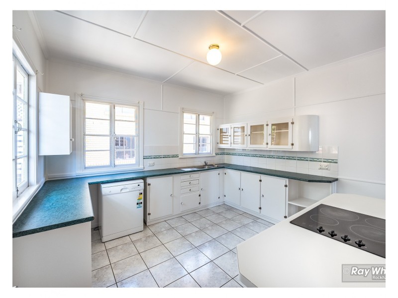37 Brae Street, The Range QLD 4700