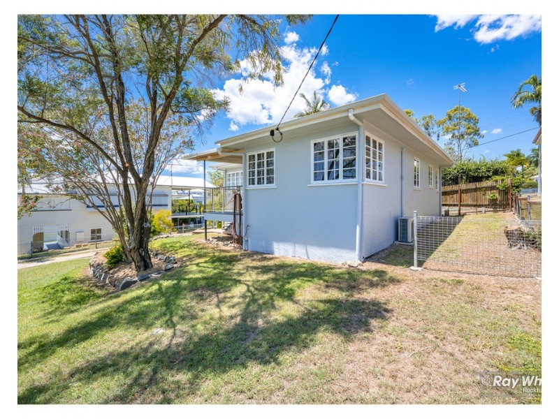 37 Brae Street, The Range QLD 4700