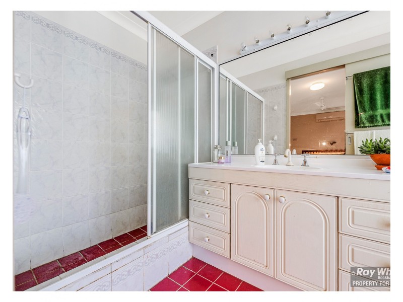 424 Thozet Road, Frenchville QLD 4701