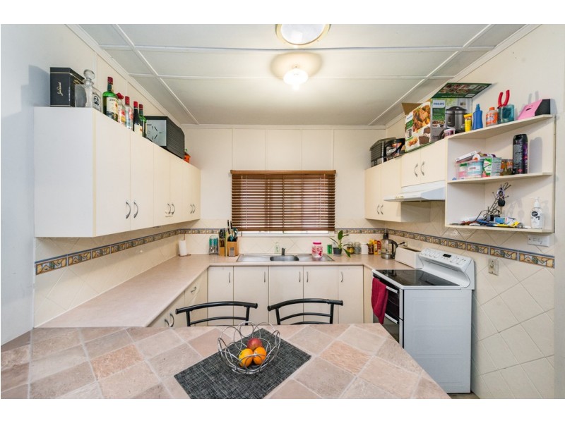 115 Main Street, Park Avenue QLD 4701