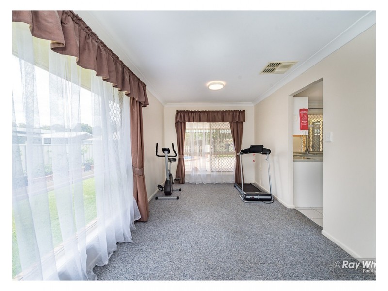 40 O’Shanesy Street, Koongal QLD 4701